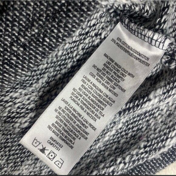 Dark and Light Gray Calvin Klein Performance Cropped Hoodie Size Small - Picture 3 of 8